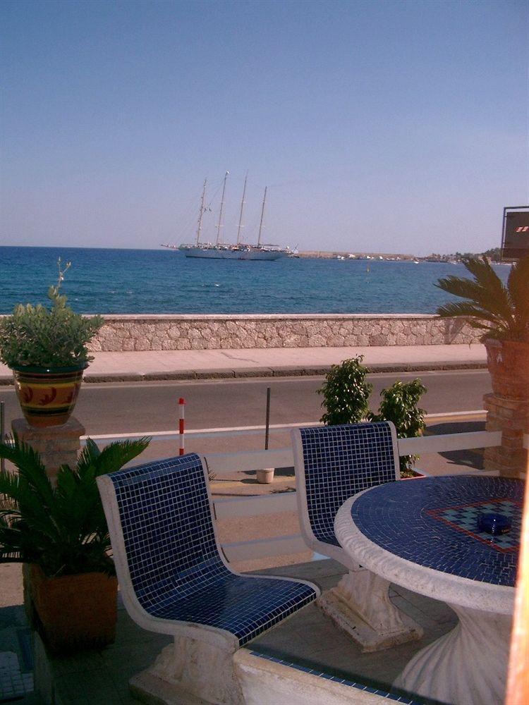 Hotel La Riva Giardini Naxos Εξωτερικό φωτογραφία