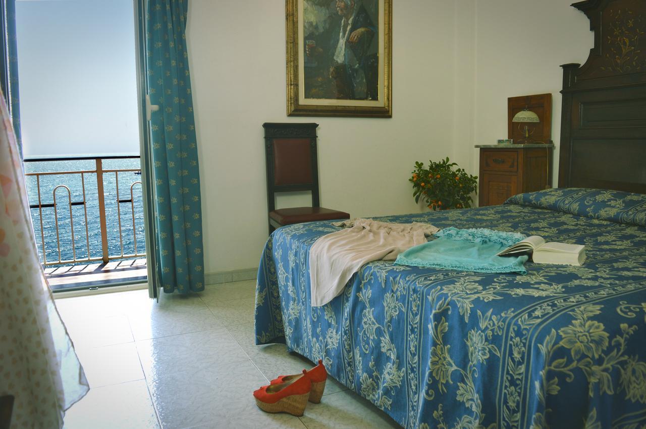 Hotel La Riva Giardini Naxos Εξωτερικό φωτογραφία